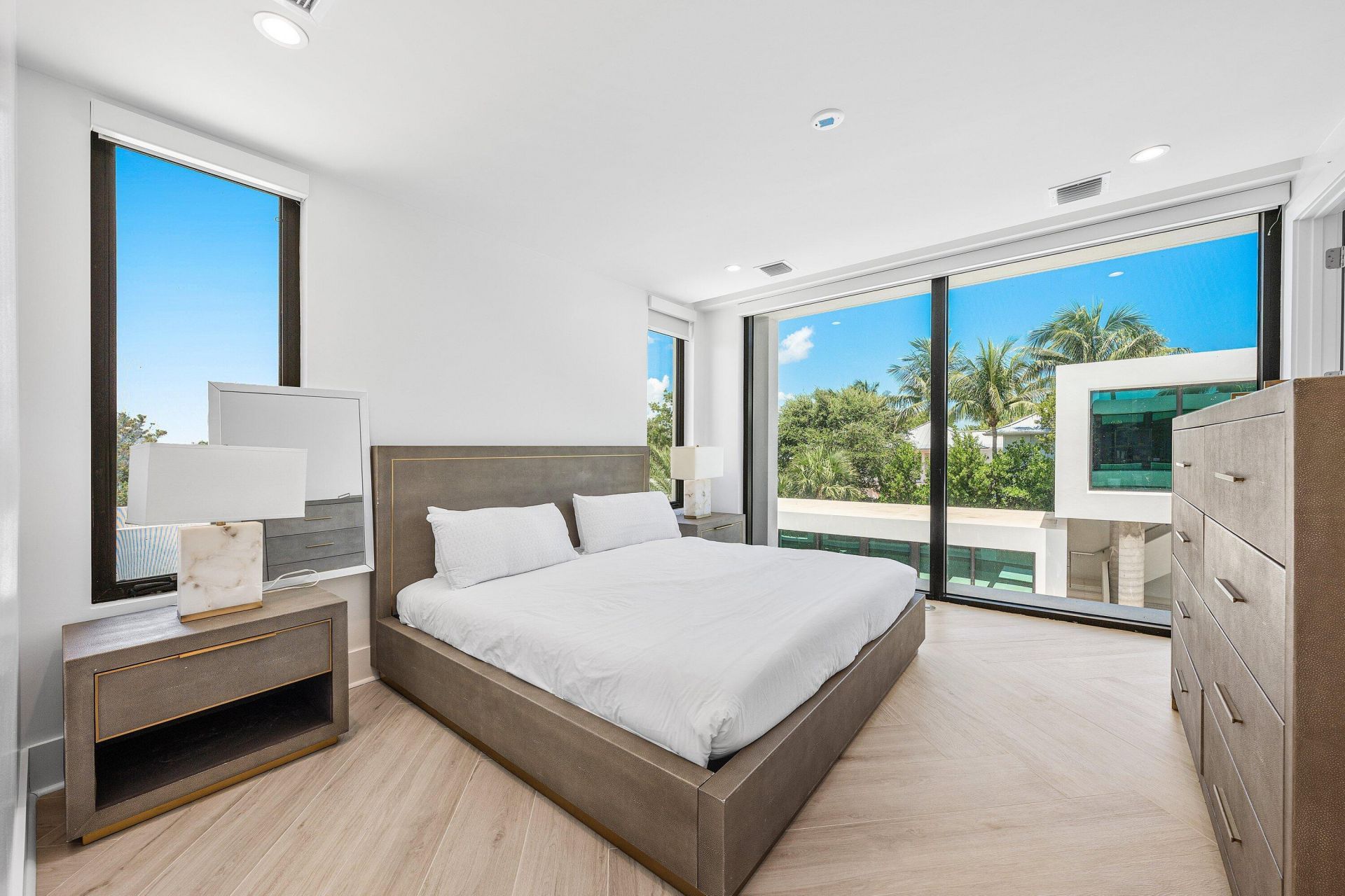 6273 N Ocean Boulevard, Ocean Ridge, FL 33435 Photo