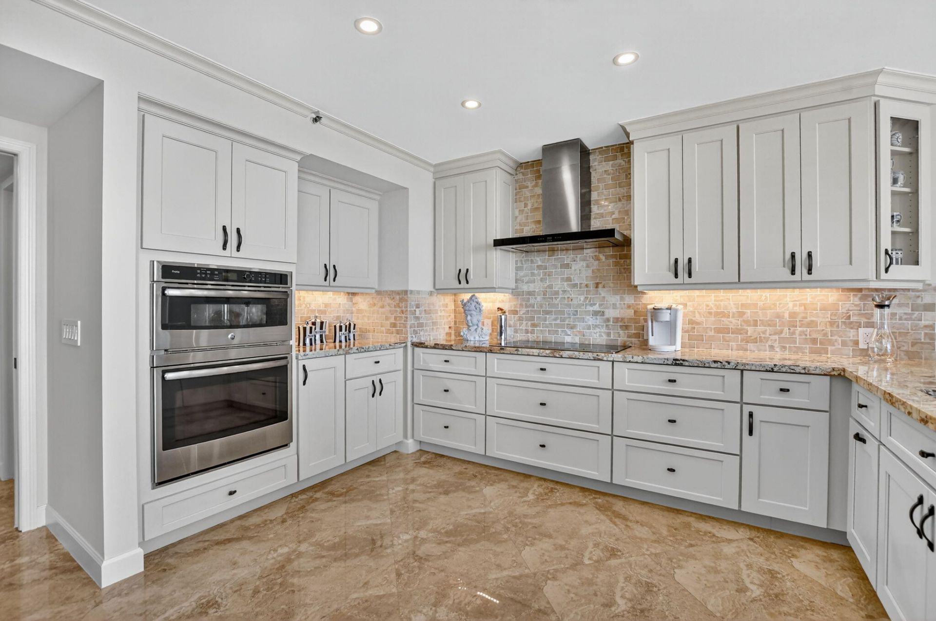 1500 S Ocean Boulevard, Unit 704, Boca Raton, FL 33432 Photo