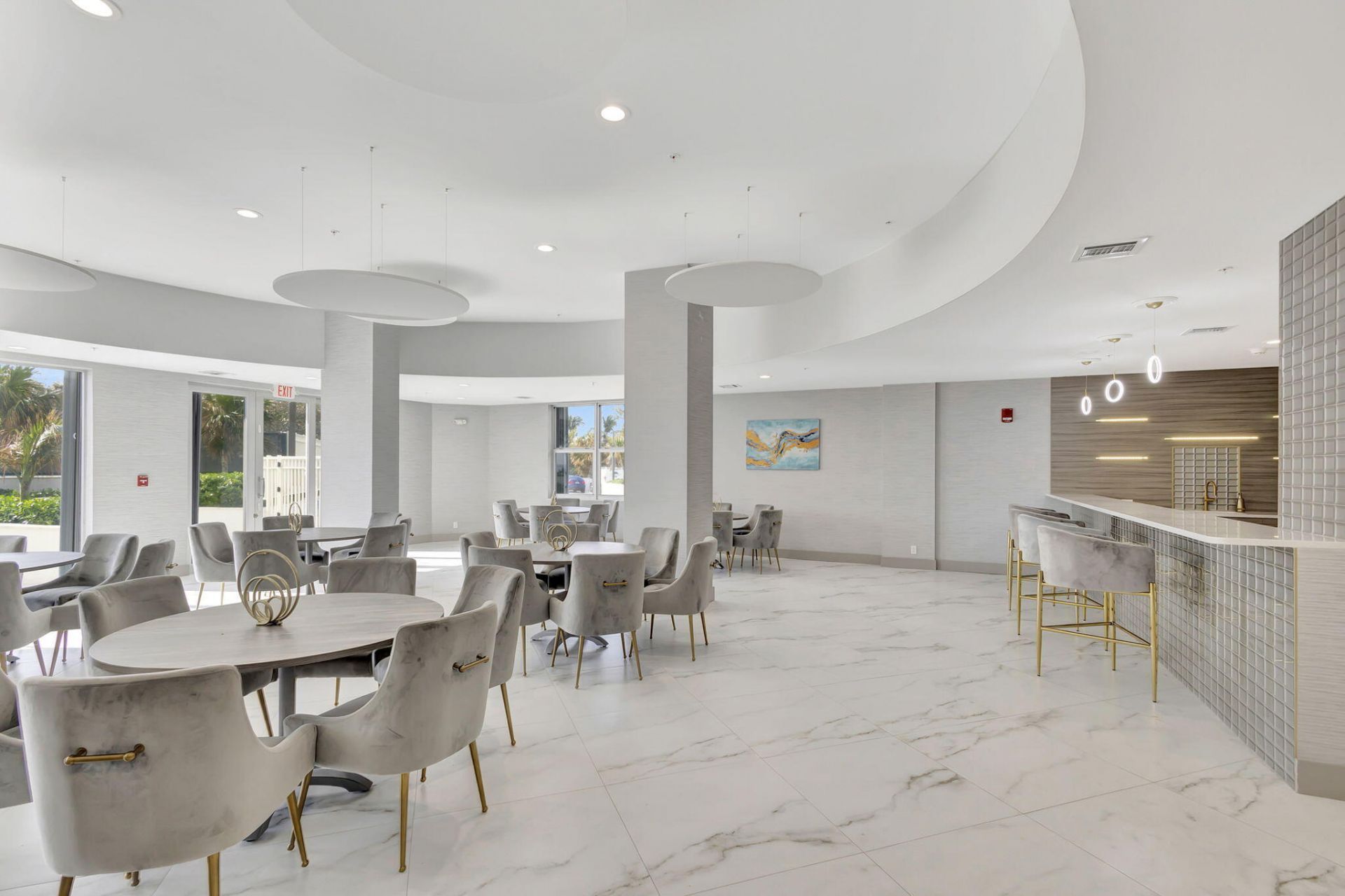 5200 N Ocean Drive, Unit 404, Singer Island, FL 33404 Photo