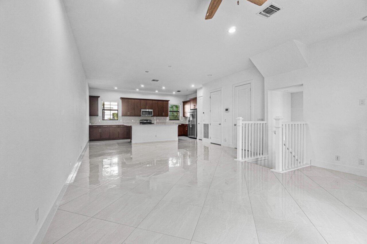 7115 Edison Place, Palm Beach Gardens, FL 33418 Photo