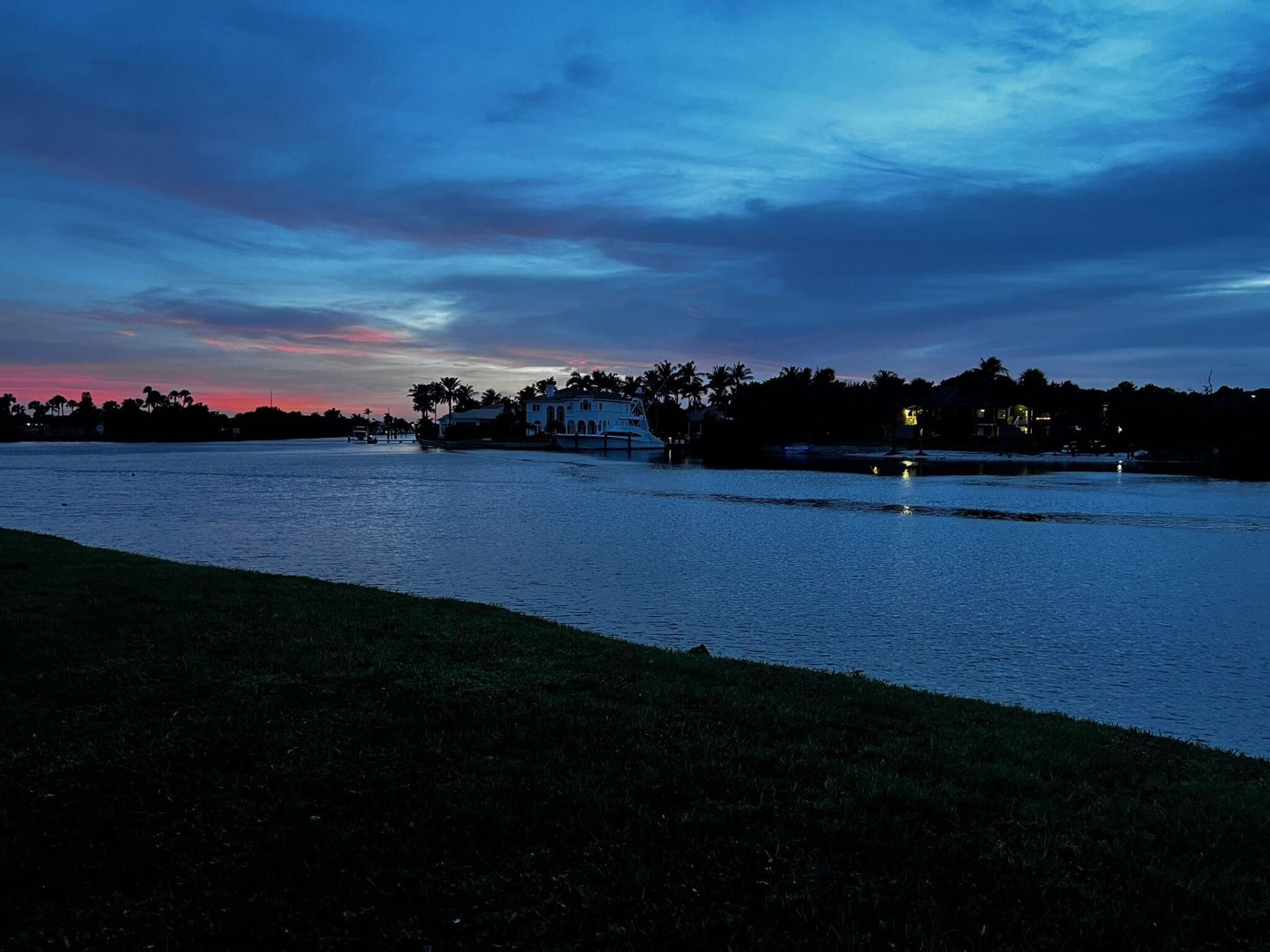 386 Golfview Road, Unit F, North Palm Beach, FL 33408 Photo