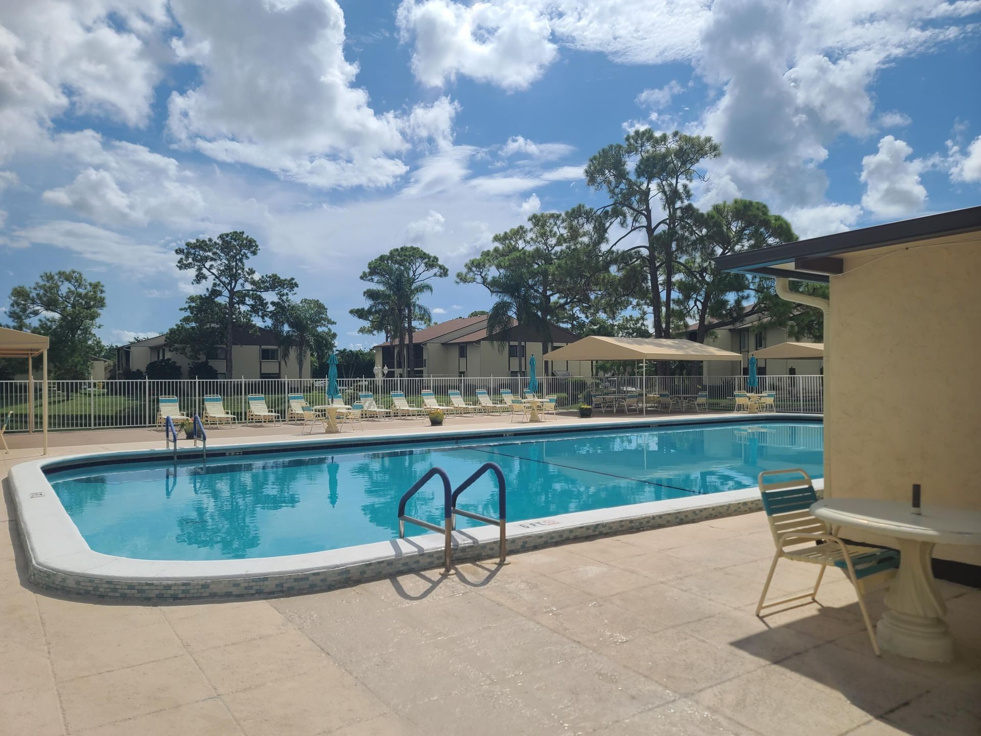317 Knotty Pine Circle, Unit A-2, Greenacres, FL 33463 Photo