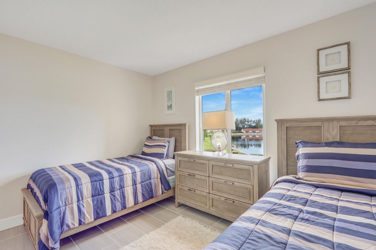 4444 NE Ocean Boulevard, Unit E2, Jensen Beach, FL 34957 Photo