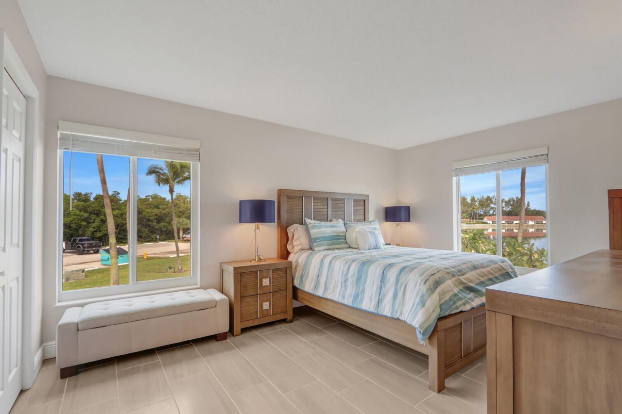 4444 NE Ocean Boulevard, Unit E2, Jensen Beach, FL 34957 Photo