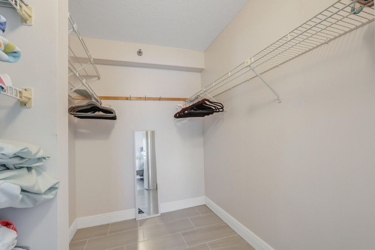 4444 NE Ocean Boulevard, Unit E2, Jensen Beach, FL 34957 Photo