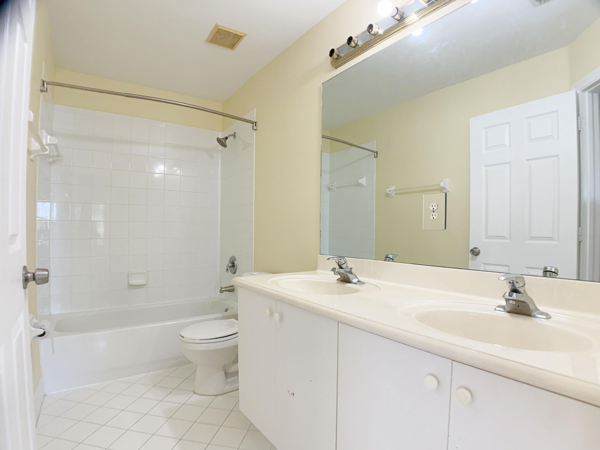 5152 Woodfield Way, Coconut Creek, FL 33073 Photo