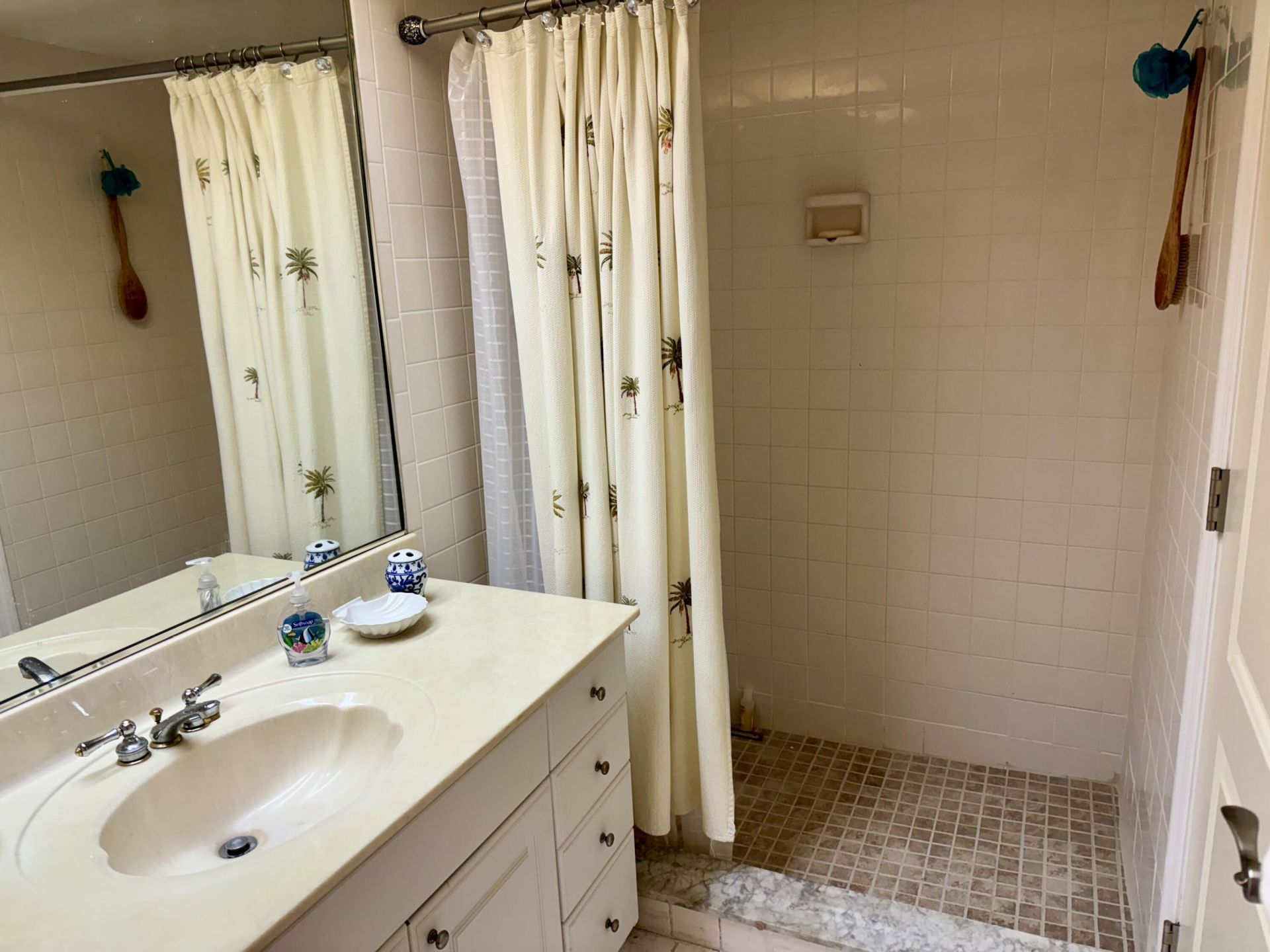 1868 SW Palm City Road, Unit 202, Stuart, FL 34994 Photo