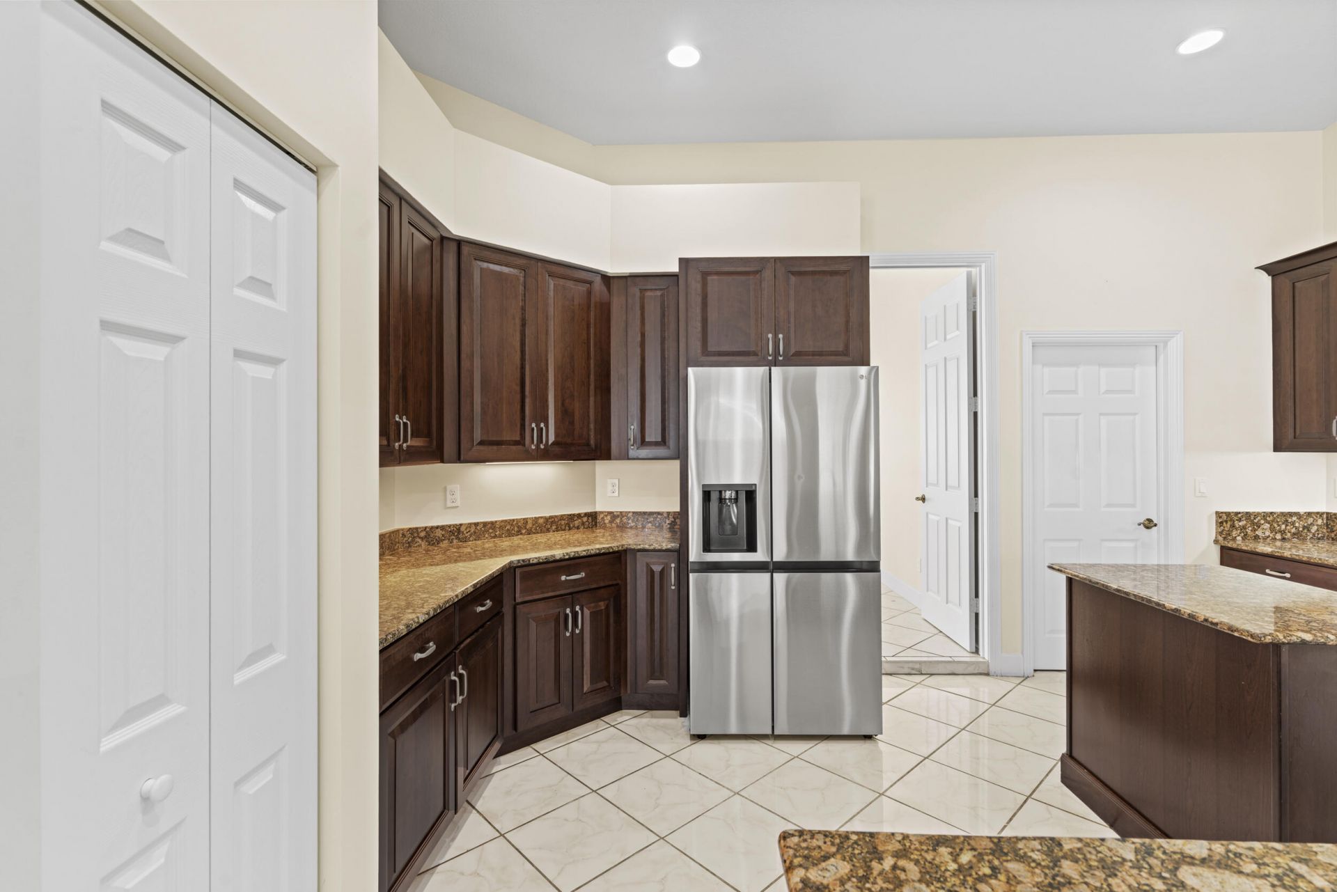 2849 SE Buccaneer Circle, Port Saint Lucie, FL 34952 Photo