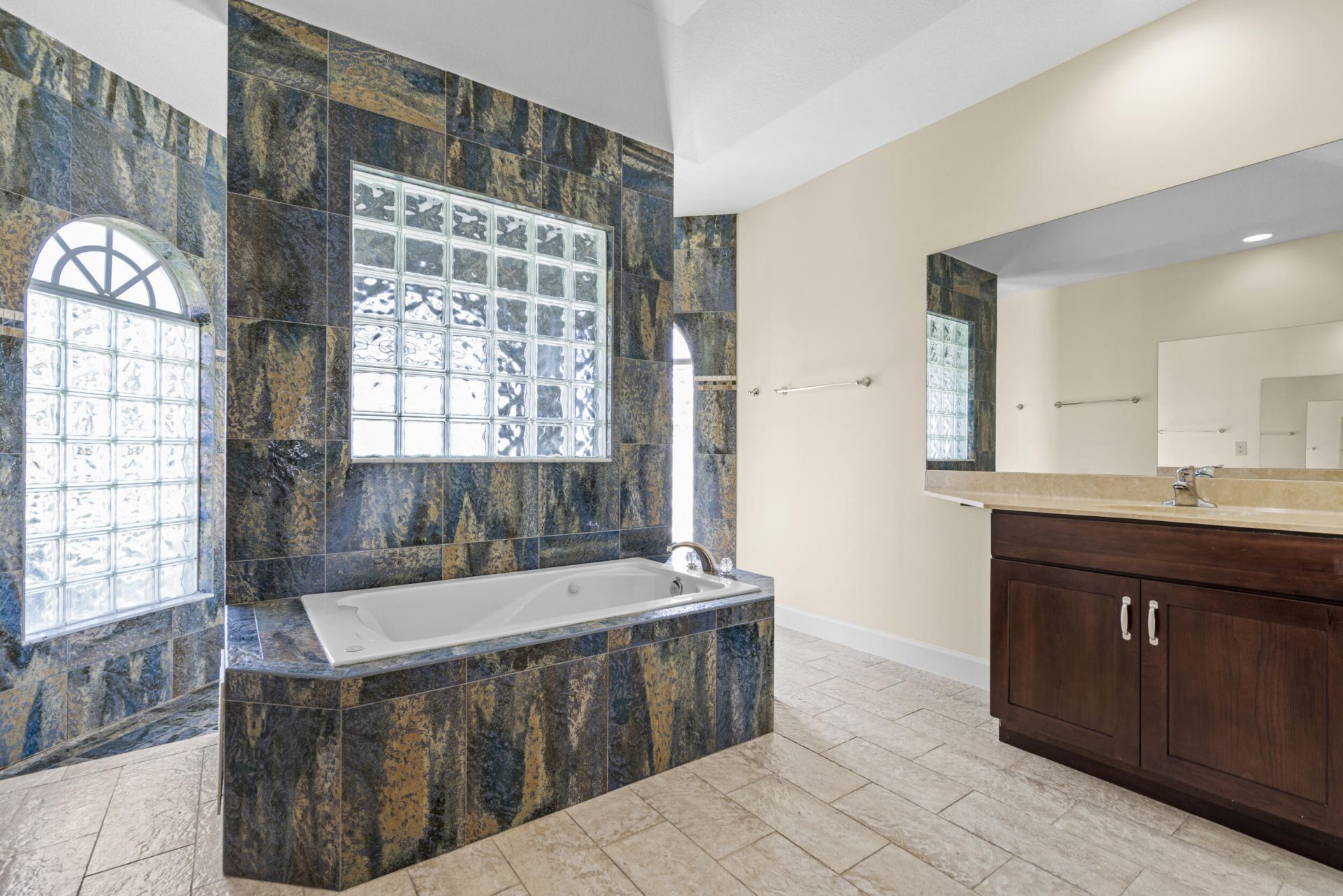 2849 SE Buccaneer Circle, Port Saint Lucie, FL 34952 Photo