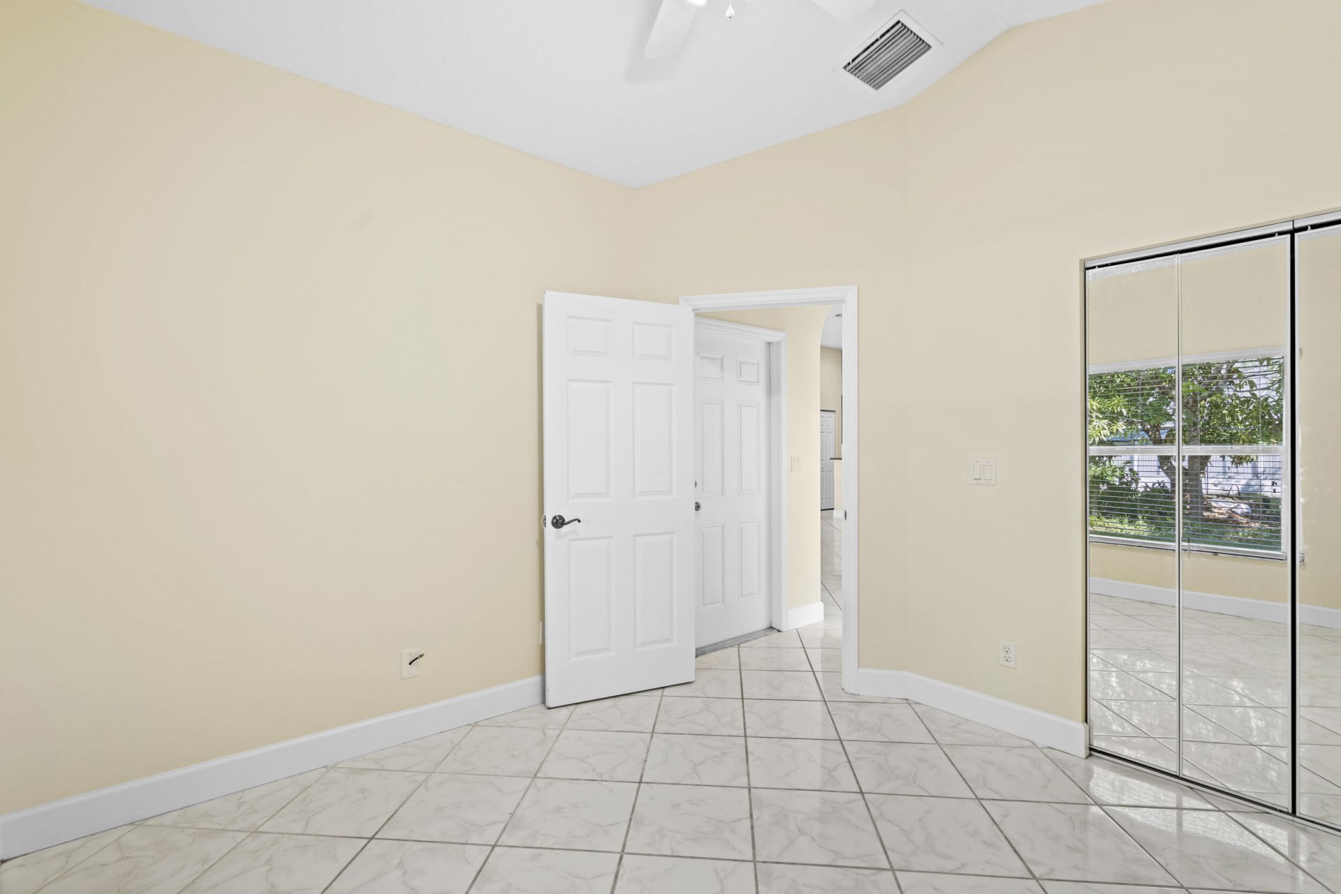 2849 SE Buccaneer Circle, Port Saint Lucie, FL 34952 Photo