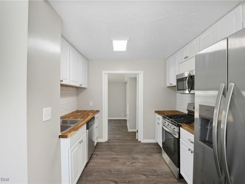 191 Norman Avenue, Avon Lake, OH 44012 Photo 16