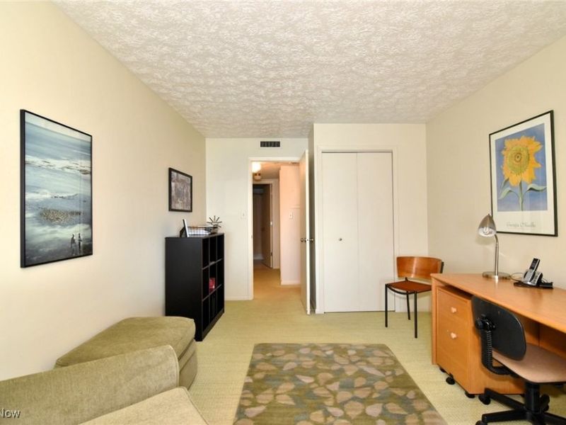 22500 Lake Road, Unit 202, Rocky River, OH 44116 Photo 24