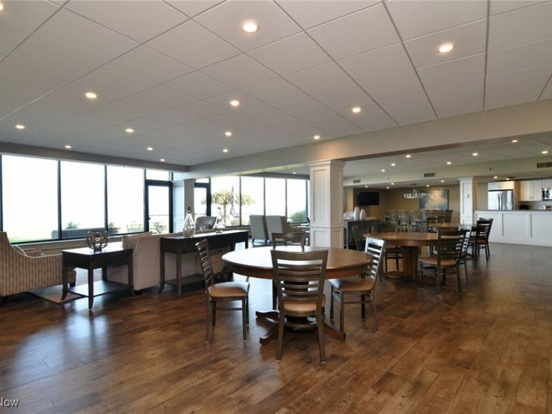 22500 Lake Road, Unit 202, Rocky River, OH 44116 Photo 31