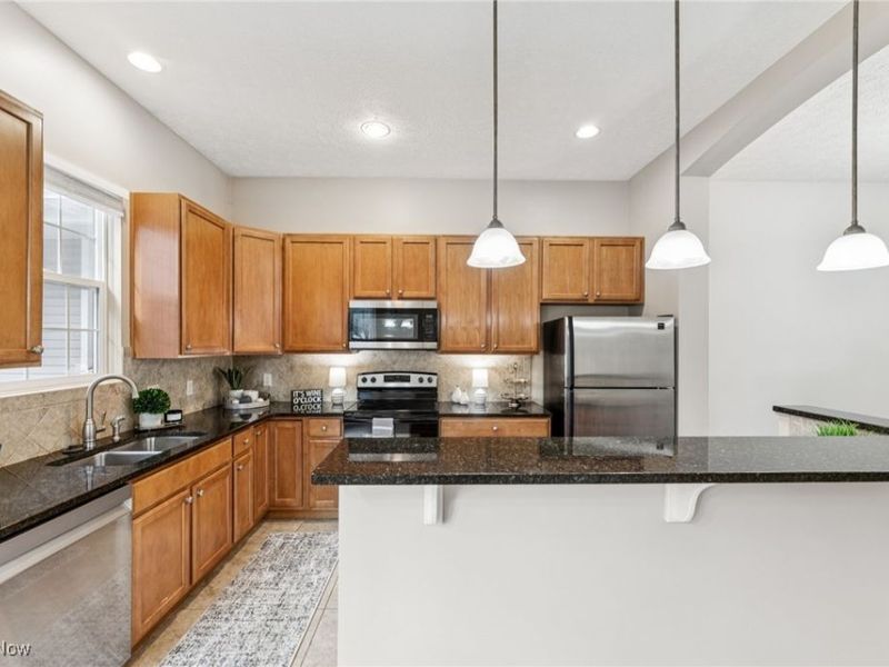 38756 Renwood Avenue, Avon, OH 44011 Photo 11