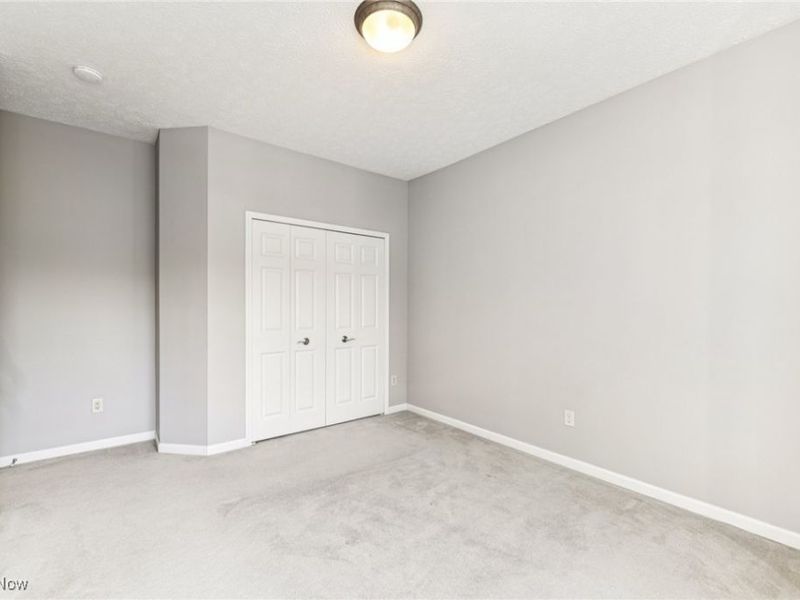 38756 Renwood Avenue, Avon, OH 44011 Photo 38