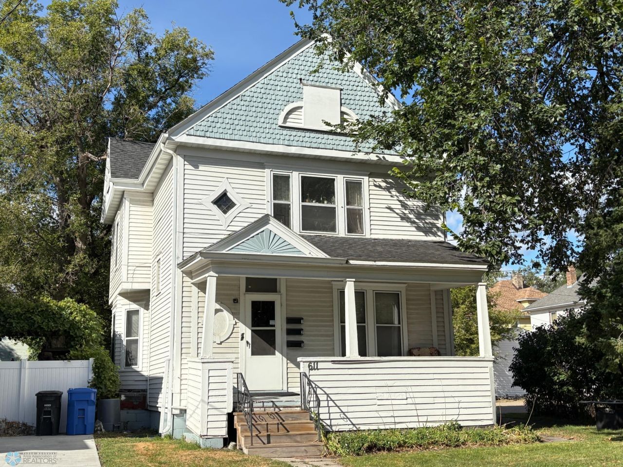 611 9th Avenue N, Fargo, ND 58102 Main Photo