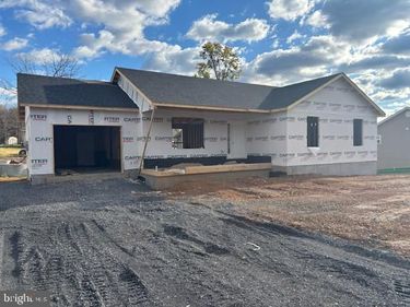 43 LILLEIGH COURT, MAURERTOWN, VA 22644