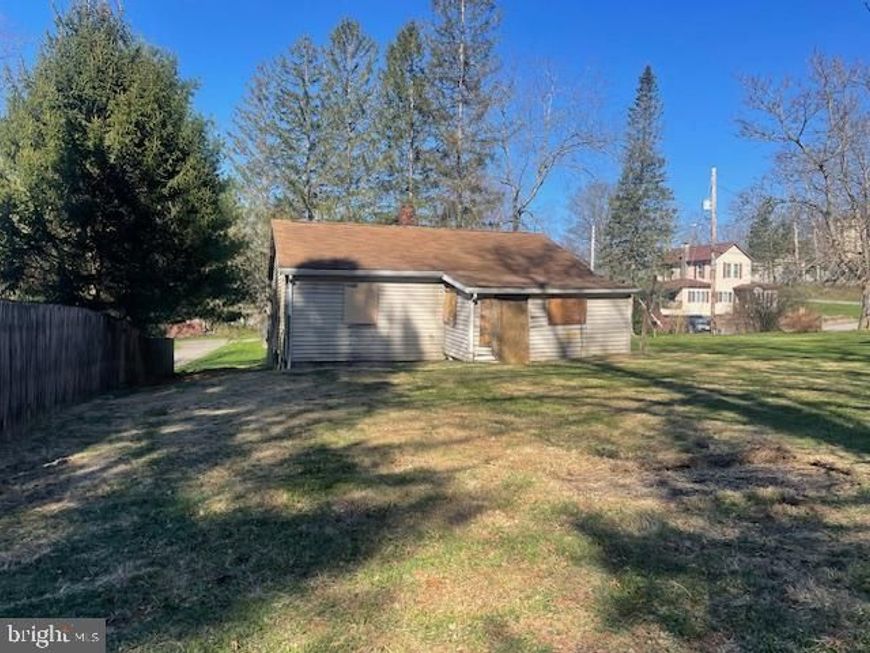 809 N Street, Mountain Lake Park, MD 21550 Main Photo