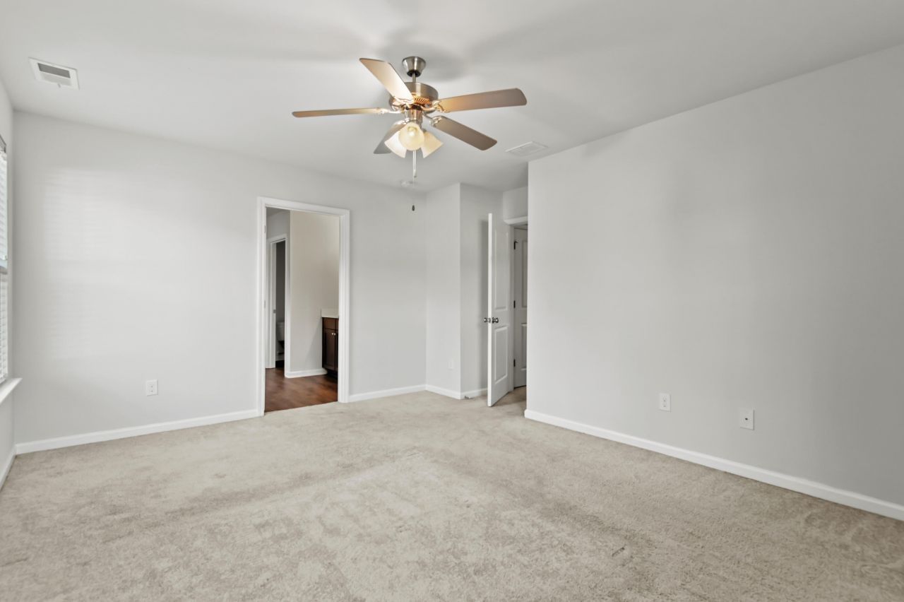 145 Stoney Creek Way Photo 16