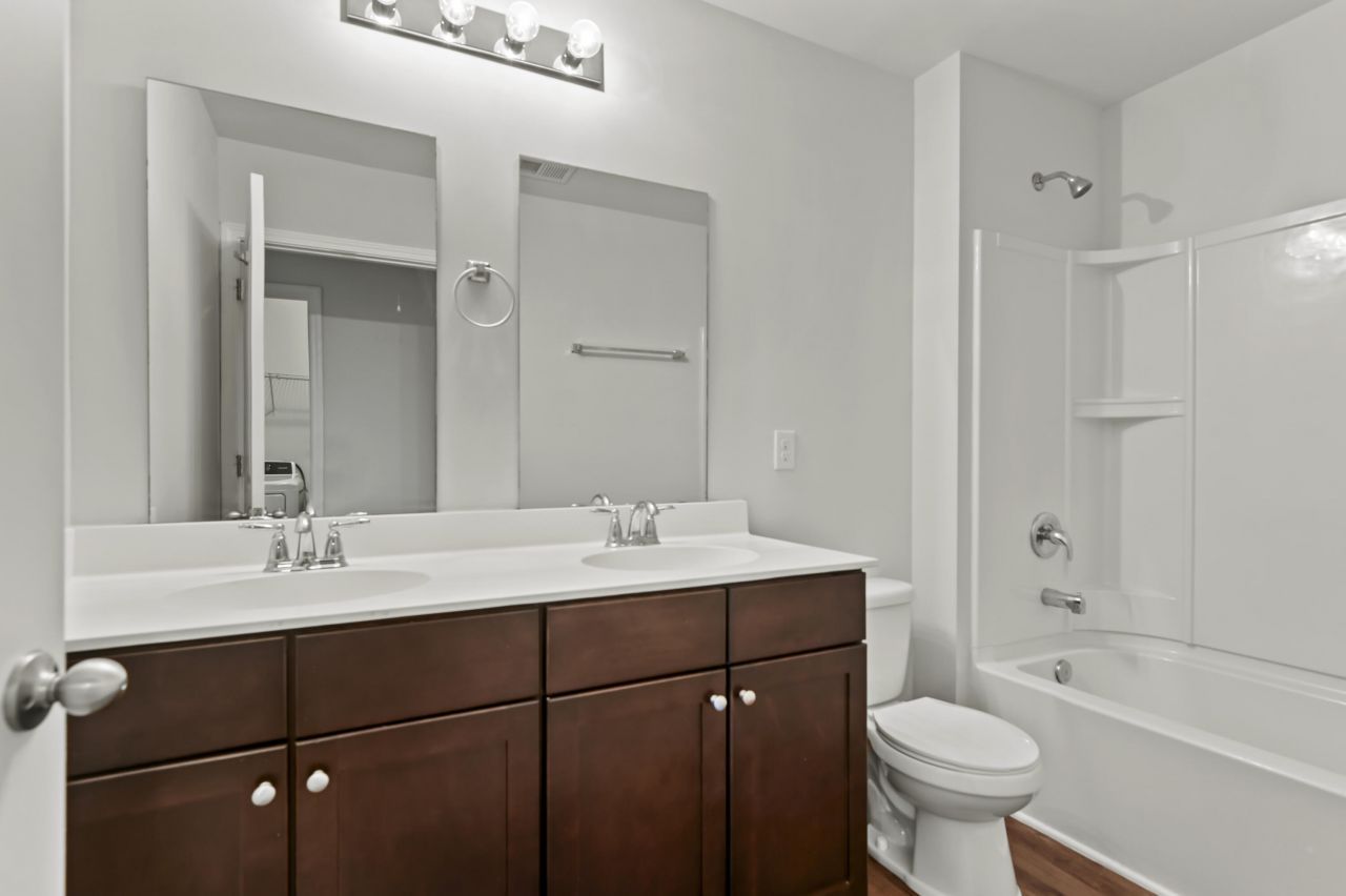 145 Stoney Creek Way Photo 22