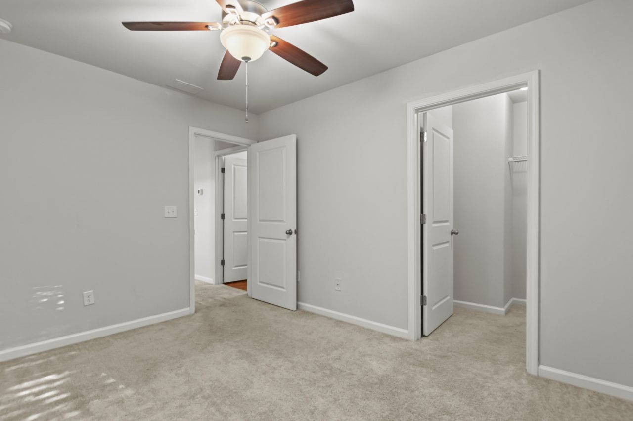 145 Stoney Creek Way Photo 24