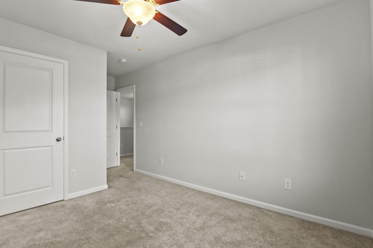 145 Stoney Creek Way Photo 29