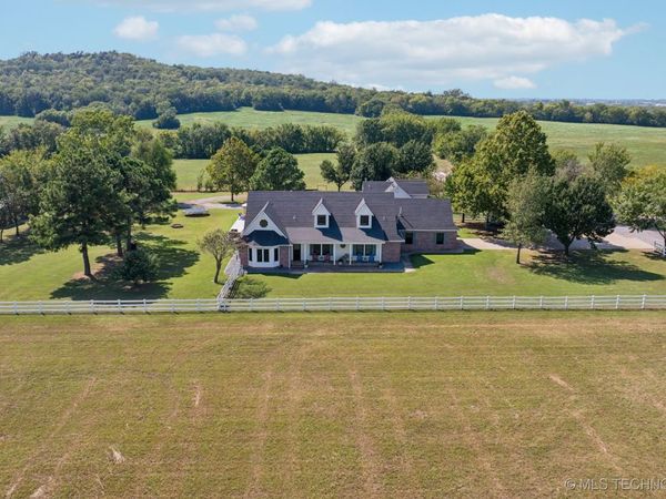 19700 E 600 Road, Inola, OK 74036