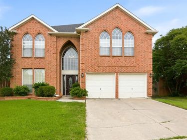 7854 Park Falls Court, Fort Worth, TX 76137