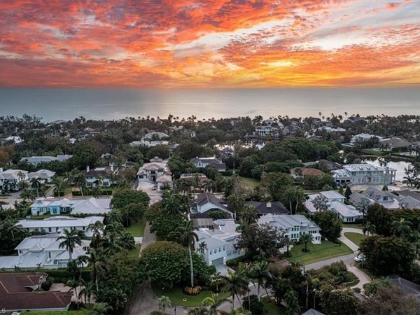 367 5th AVE N, NAPLES, FL 34102