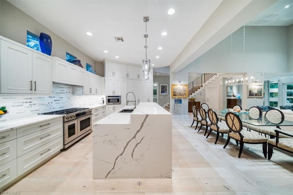 367 5th Ave N, Naples, FL 34102 Photo
