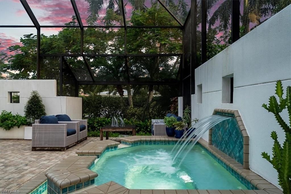 367 5th Ave N, Naples, FL 34102 Photo