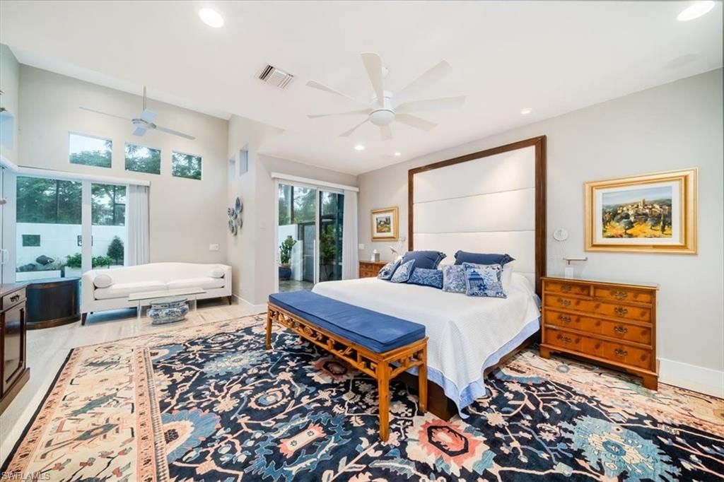 367 5th Ave N, Naples, FL 34102 Photo