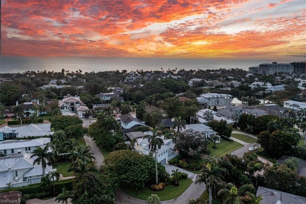 367 5th Ave N, Naples, FL 34102 Photo