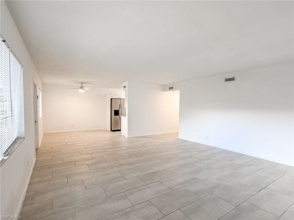 4631 Bayshore Dr, Unit L2, Naples, FL 34112 Photo