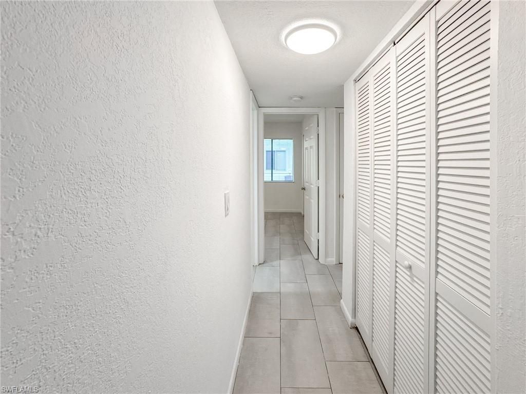 4631 Bayshore Dr, Unit L2, Naples, FL 34112 Photo