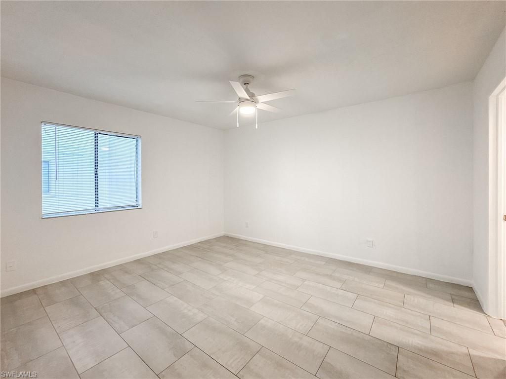 4631 Bayshore Dr, Unit L2, Naples, FL 34112 Photo