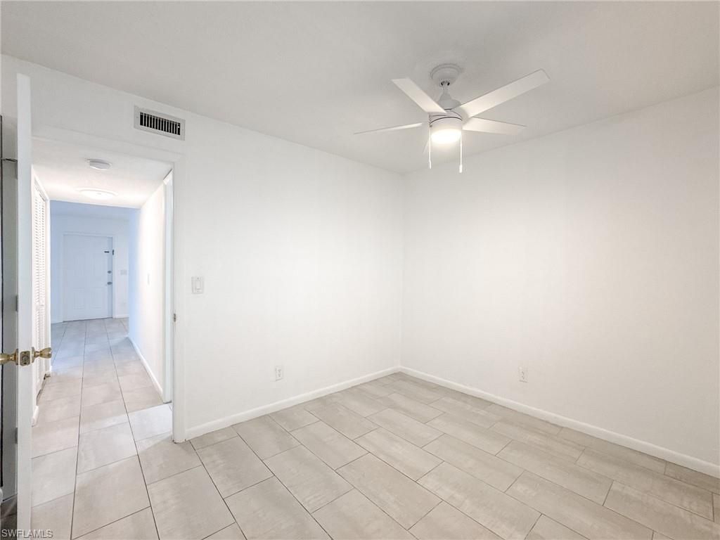 4631 Bayshore Dr, Unit L2, Naples, FL 34112 Photo