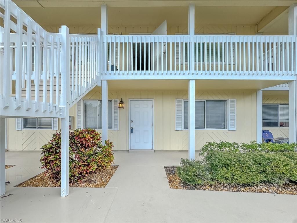 4631 Bayshore Dr, Unit L2, Naples, FL 34112 Photo