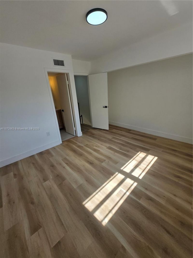 15124 SW 81st St, Unit 102, Miami, FL 33193 Photo