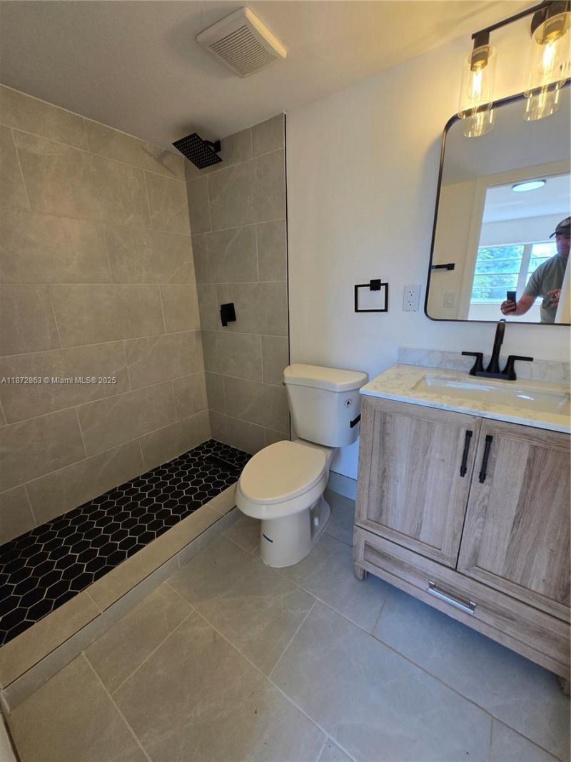 15124 SW 81st St, Unit 102, Miami, FL 33193 Photo