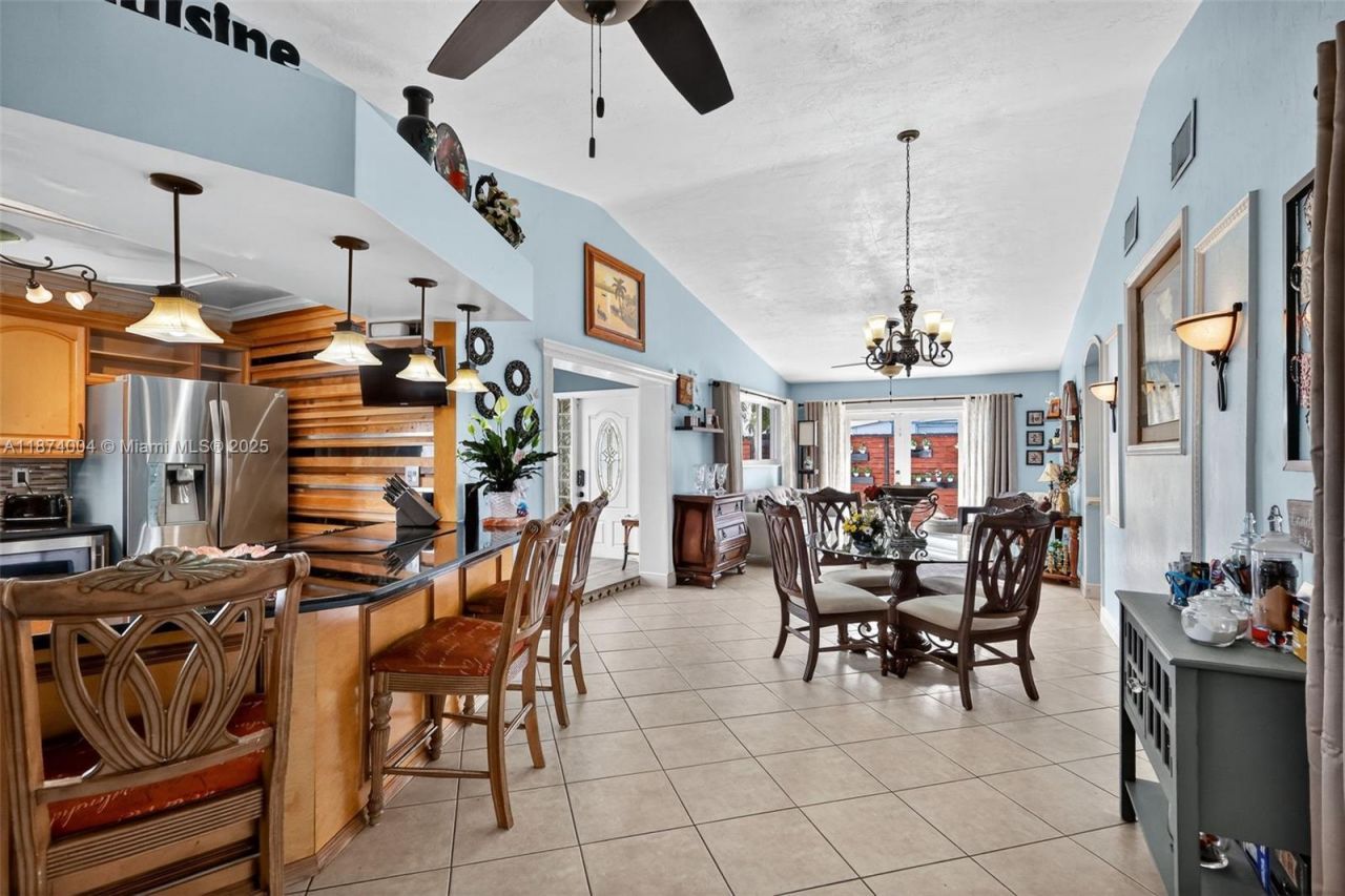 7120 Wilson St, Hollywood, FL 33024 Photo