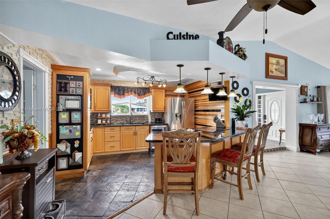 7120 Wilson St, Hollywood, FL 33024 Photo