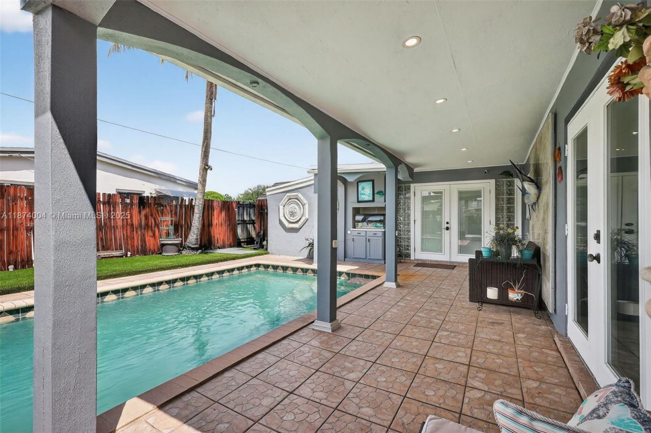 7120 Wilson St, Hollywood, FL 33024 Photo