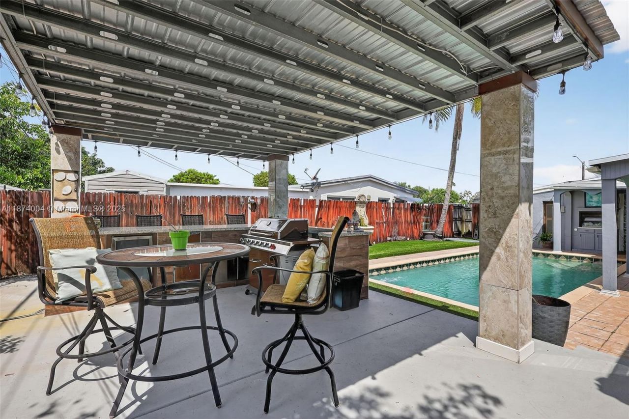 7120 Wilson St, Hollywood, FL 33024 Photo