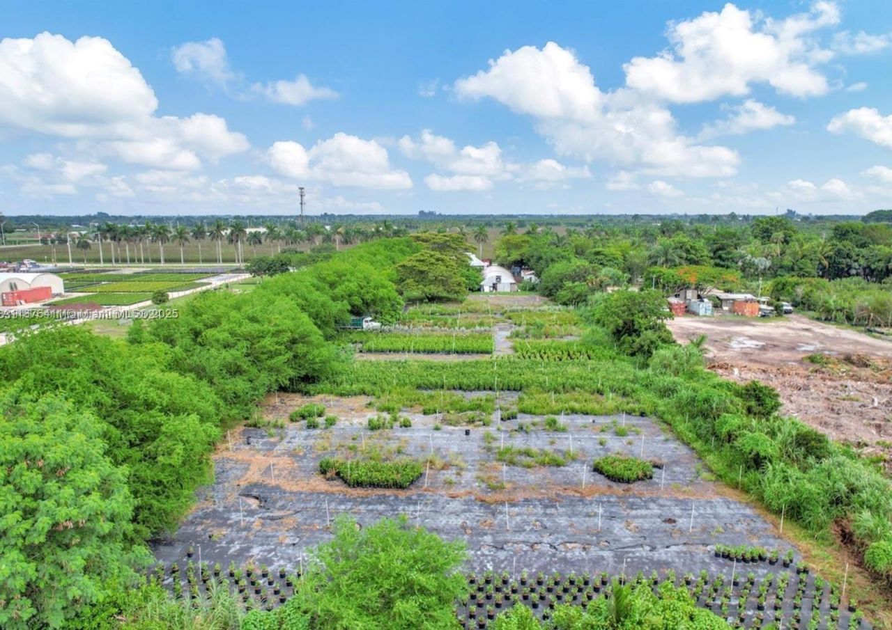 17480 SW 232nd St, Miami, FL 33170 Photo