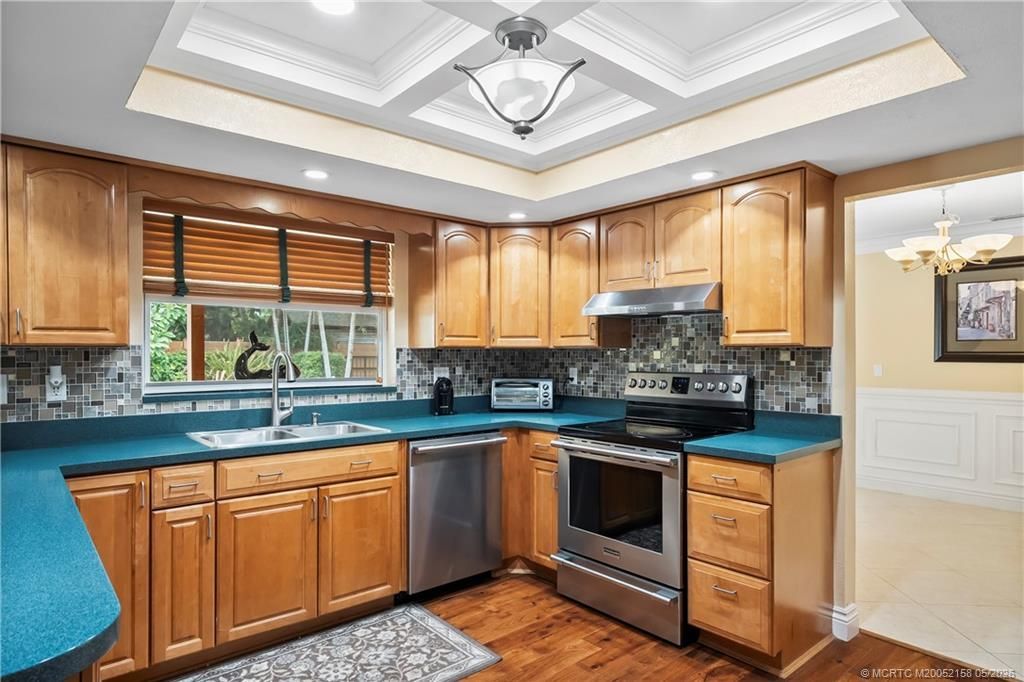 2164 SE Saint Lucie Boulevard, Stuart, FL 34996 Photo