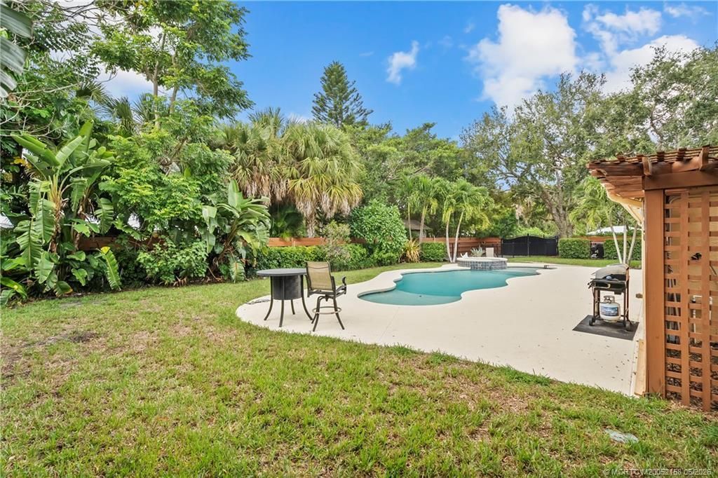 2164 SE Saint Lucie Boulevard, Stuart, FL 34996 Photo
