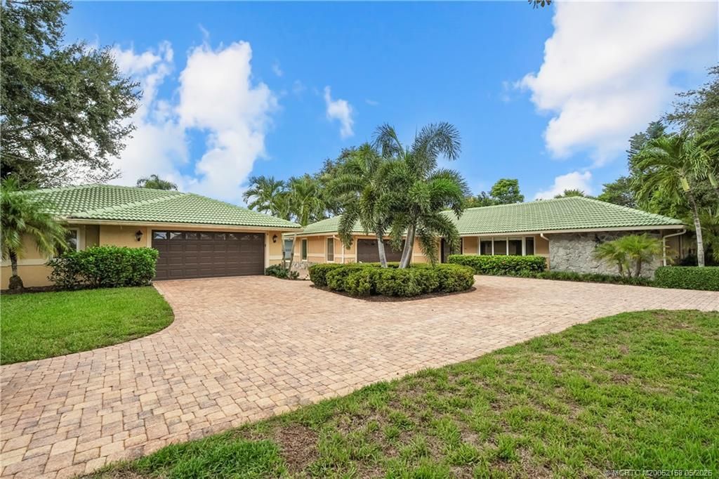 2164 SE Saint Lucie Boulevard, Stuart, FL 34996 Photo