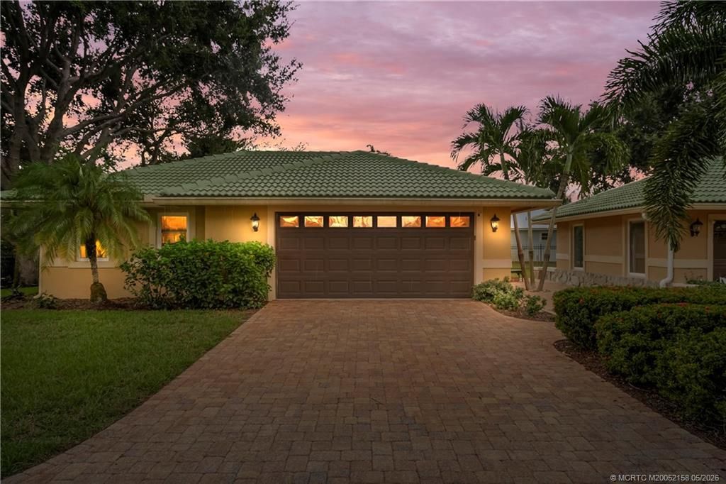 2164 SE Saint Lucie Boulevard, Stuart, FL 34996 Photo