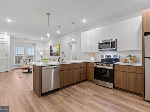 2500 KELLY ROAD, WARRINGTON, PA 18976